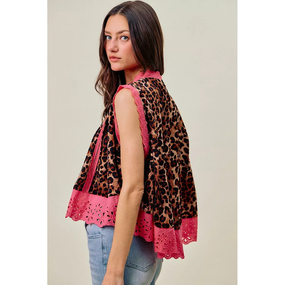 SO ME Leopard Button Up Pleated Sleeveless Blouse - Picture 3 of 7